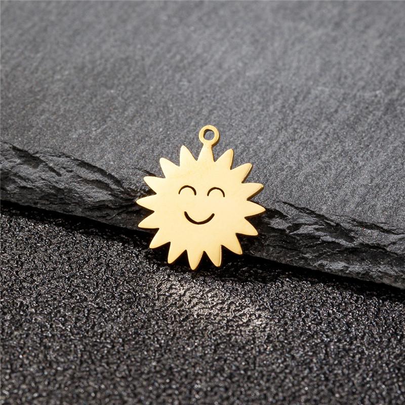 5Pcs/Lot Mini Stainless Steel Charms Fashion Metal Leaf Flower Butterfly Sun Pendants for Makings DIY Jewelry Handmade Craft