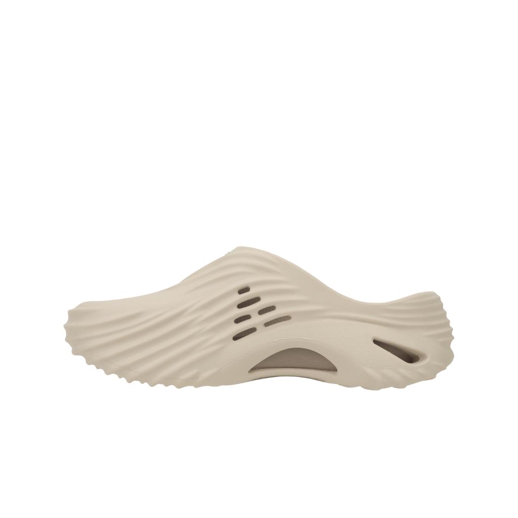 Crocs Echo Wave Almond Tint Unisex Sneakers Cream 210521-0LL