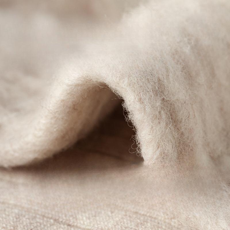 Winter Women's Thick Double-needle Wool Socks for Warmth, Super Thick Loose Mid-calf Socks, Cashmere Socks, Long Stockings