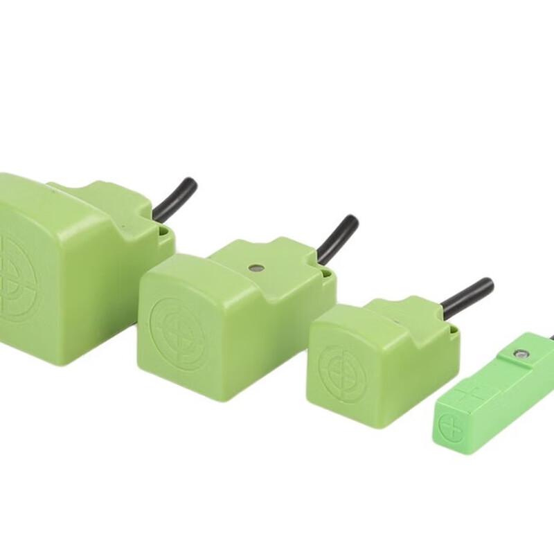 Square Inductive Proximity Sensor CN plug (adapter included)