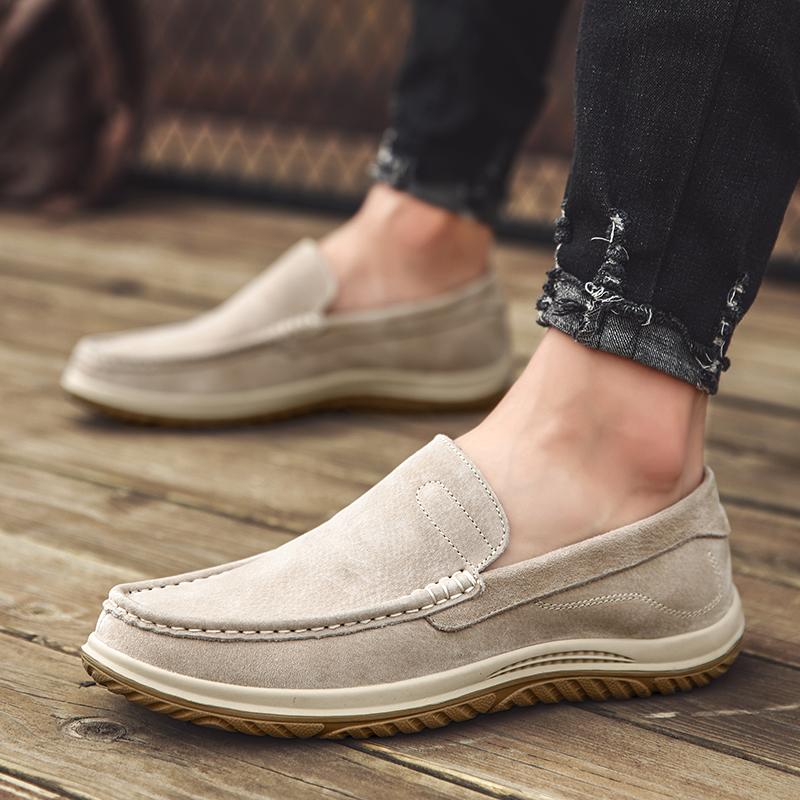 Fashion Man Casual Slip On Driving Footwear 2025 New Men's Walking Shoes Leather Light Colour Loafers Male Breathable All-match Flats