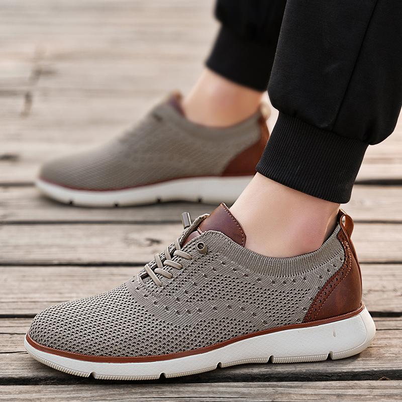 New lightweight breathable mesh men's shoes Fashion trend Walking men's outdoor wear-resistant casual shoes