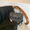 Bow bag women's 2025 summer shoulder messenger bag high-end portable square bag