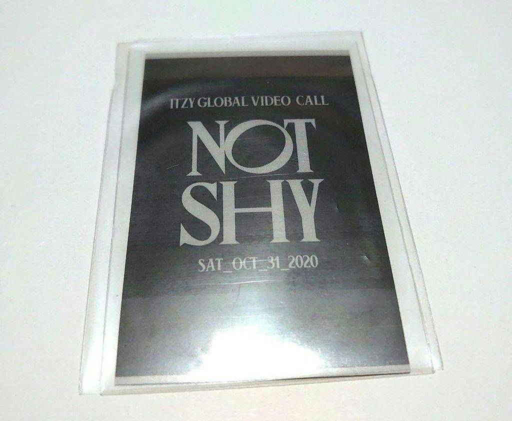 [USED] Extremely Rare > ITZY Yonton Winners' Limited Edition Polaroid-Style Trading Card