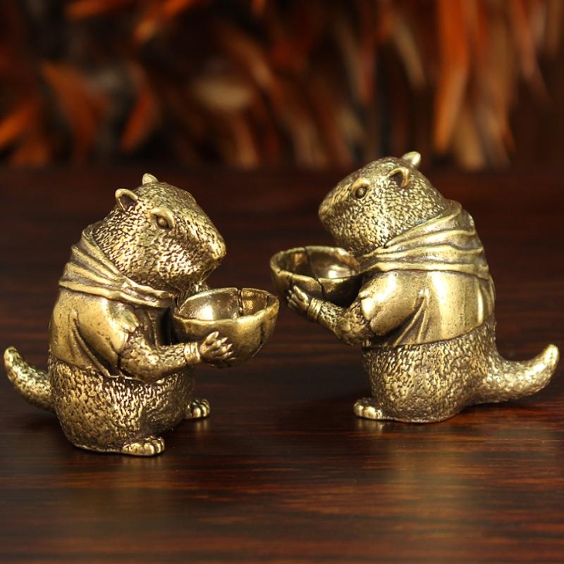 Brass Groundhog Figurine Retro Brass Capybara Statue Cute Small Animal Miniatures Desktop Ornament Home Decor Charming Decor