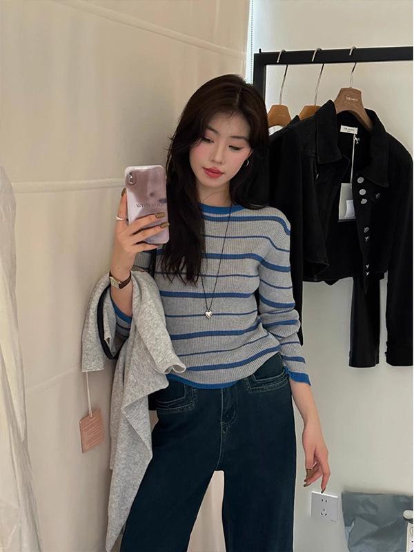 2025 Autumn/Winter Retro Striped Color Block Slimming Korean Knitted Sweater