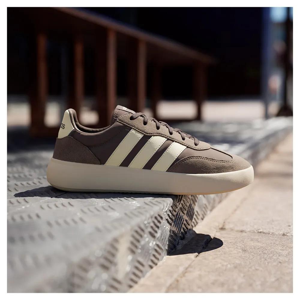 Adidas Sneakers Barreda Decode