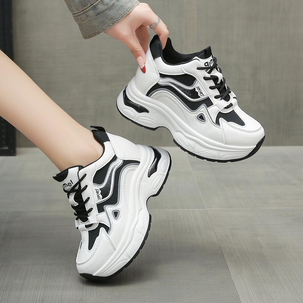 Dad Shoes Girl 2025 Spring and Autumn New Popular Small Versatile Fashion Soft Sole Height Increase Casual Sneakers