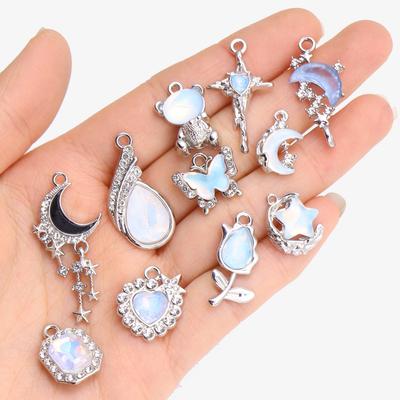5Pcs New Moon Star Heart Charms Fashion Y2K Style Alloy Pendants For DIY Handmade Necklace Bracelet And Jewelry Making Crafts