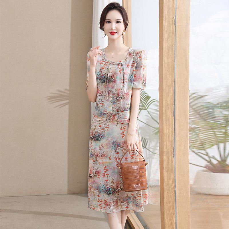 Chiffon V-neck Printed Dress for Women 2025 - Elegant Two-Piece Style for Middle-aged and Elderly Summer Fashion
