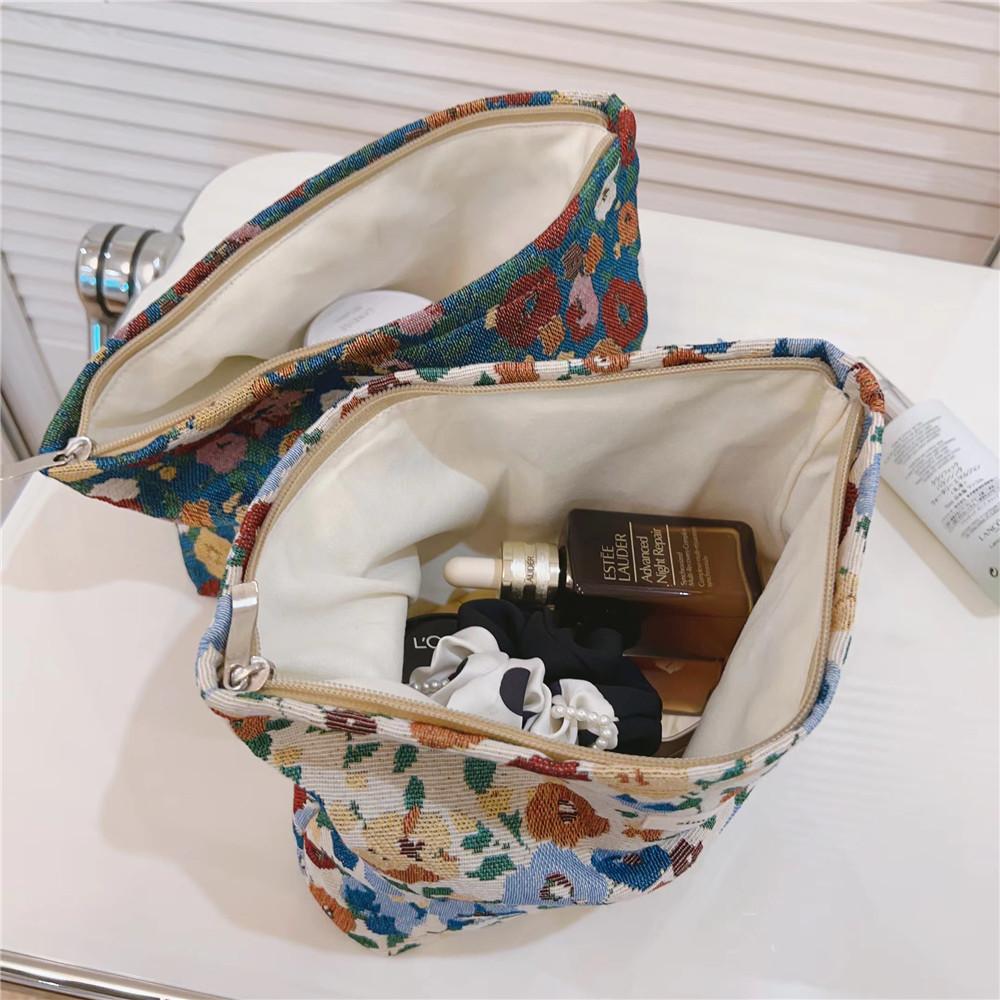 Retro Flower Pattern Canvas Cosmetic Bag Makeup Bag Travel Toiletry Accessories Organizer Pouch