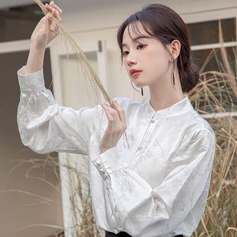 Chinese Style Long Sleeve Blouse Women Elegant Embroidery Vintage Floral Print Chic Tops Loose Fit Ladies Casual Shirts