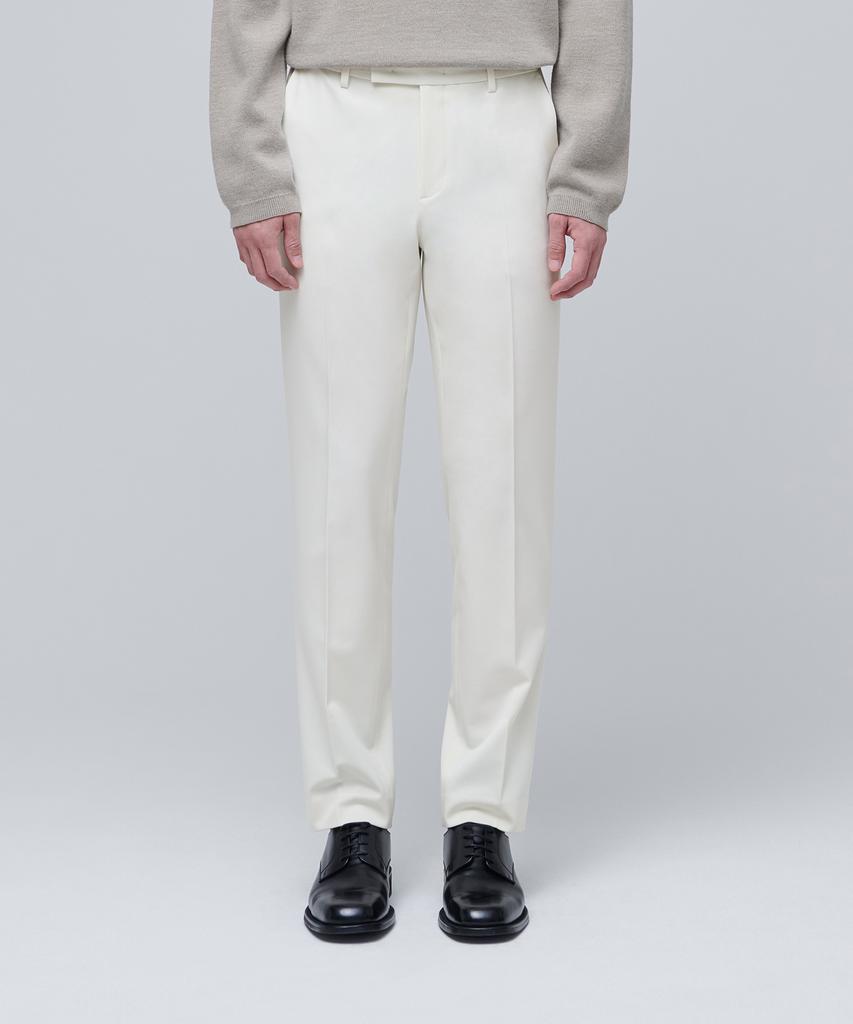 MUSINSA STANDARD Heavyweight Fleece-Lined Tapered Hidden Elastic Waist Length Slacks [Cream]