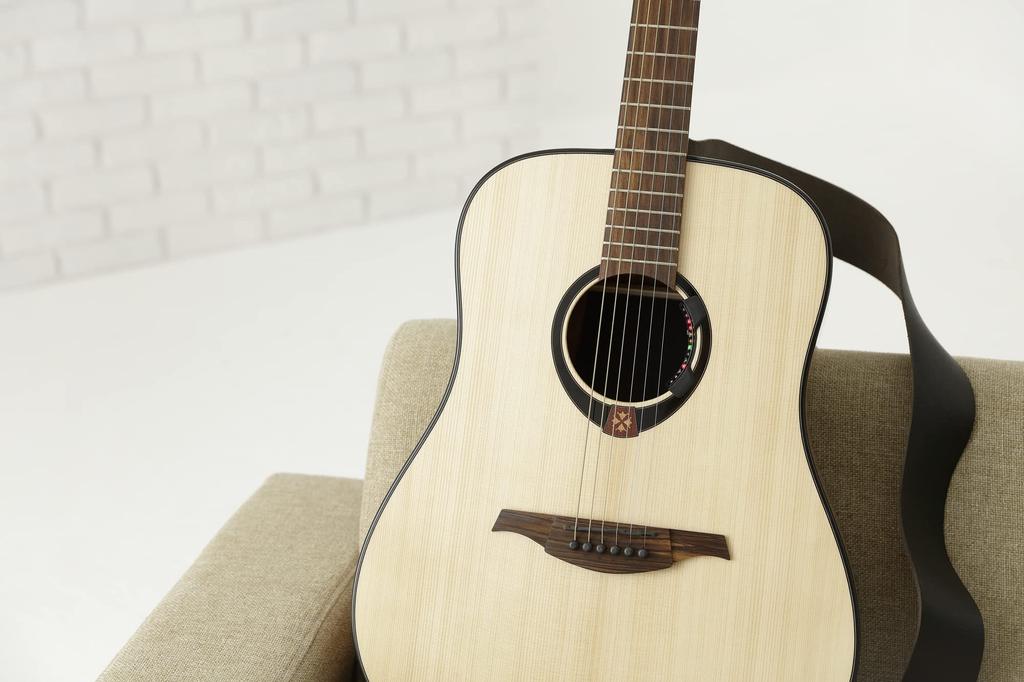 KORG Sound Hole Mounted Tuner for Acoustic Guitar Rim Pitch C2 Rimpitch-C2