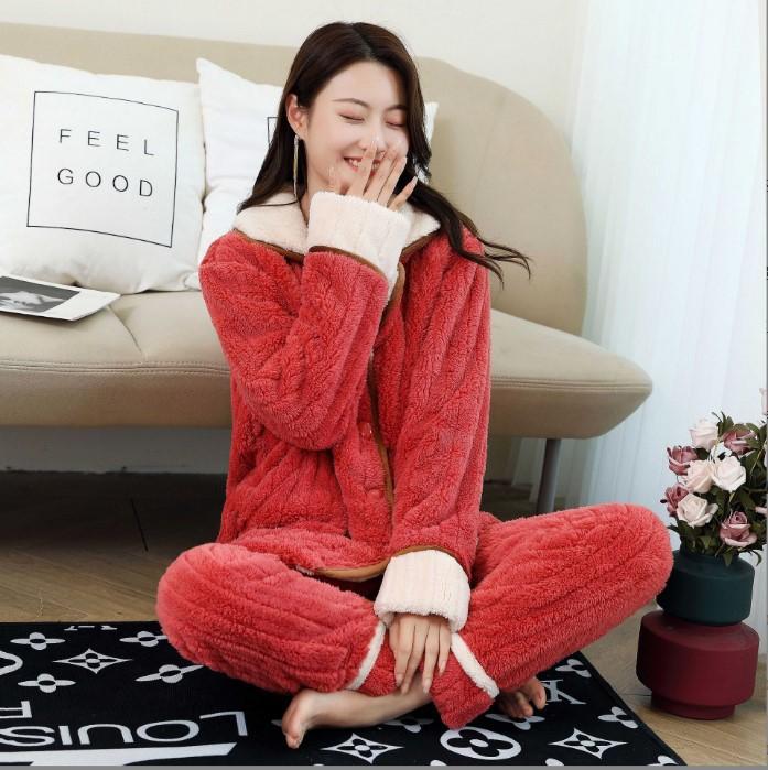 

Женский фланелевый утолщенный велюровый пижамный комплект Зимняя пижама с длинным рукавом из кораллового велюра для женщин Теплая Простая однотонная домашняя одежда S красный