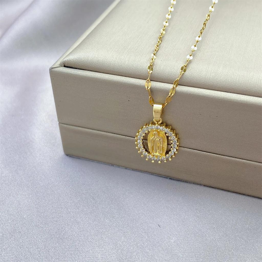 The Virgin Maria Golden Necklaces Crystal Goddess Halo Jesus Christ Metal Choker for Women Girls Exquisite Fashion Jewelry Gifts
