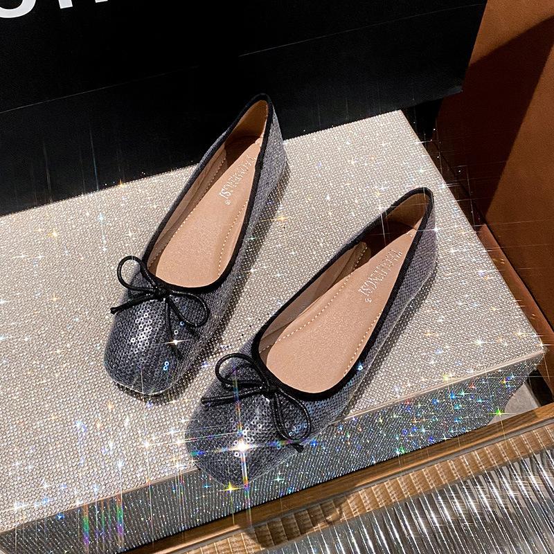 - Square head flat shoes, one pedal bow light shoes, flat ballet shoes