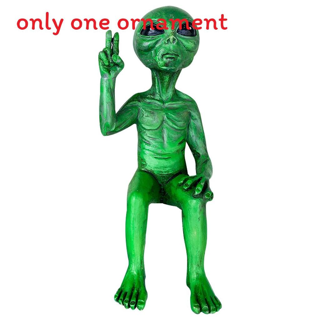 Resin Cat Dog Alien Statue With Artistic Design For Home Decor And Gift Giving