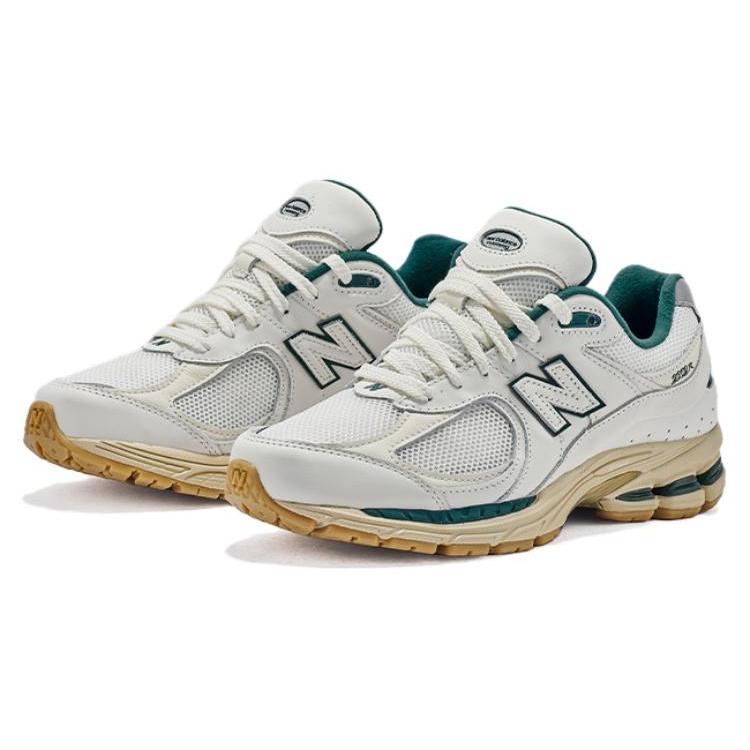 New New Balance 2002R White Green M2002RGS