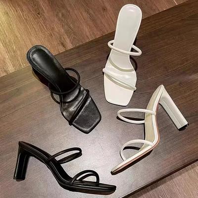 High Heel Hausschuhe für Damen Neue Damenschuhe Sommer Eckiger Zeh Einriemer Coole Hausschuhe Dicke Absatzhausschuhe