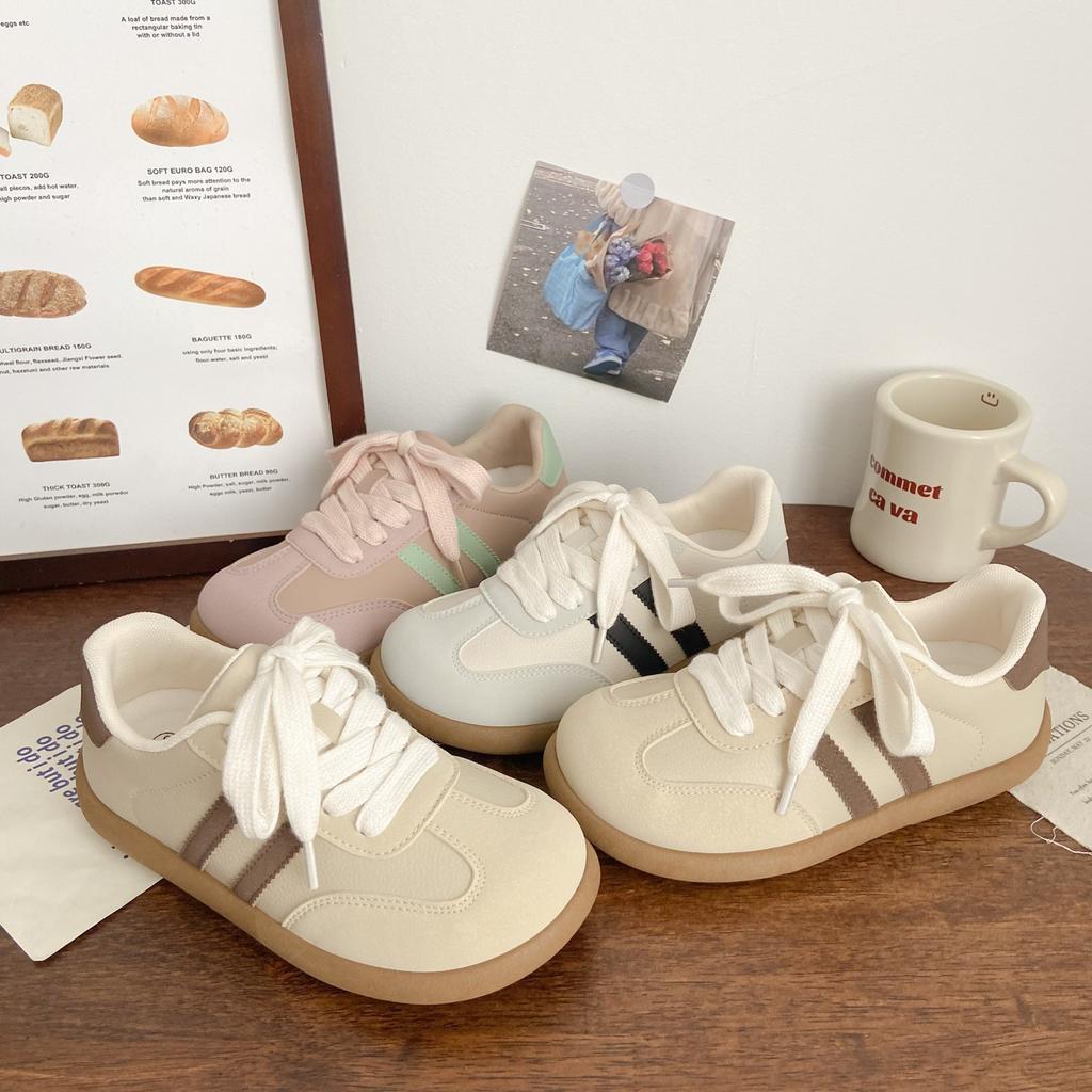 Round head board shoes women's autumn new versatile niche student sports little white shoes