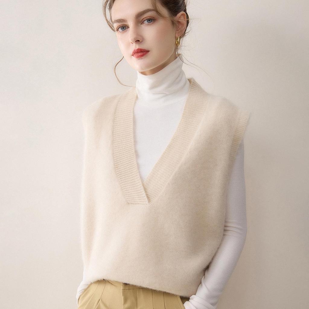 Women's Cashmere Knitted Sleeveless Sweater Vest for Autumn and Winter