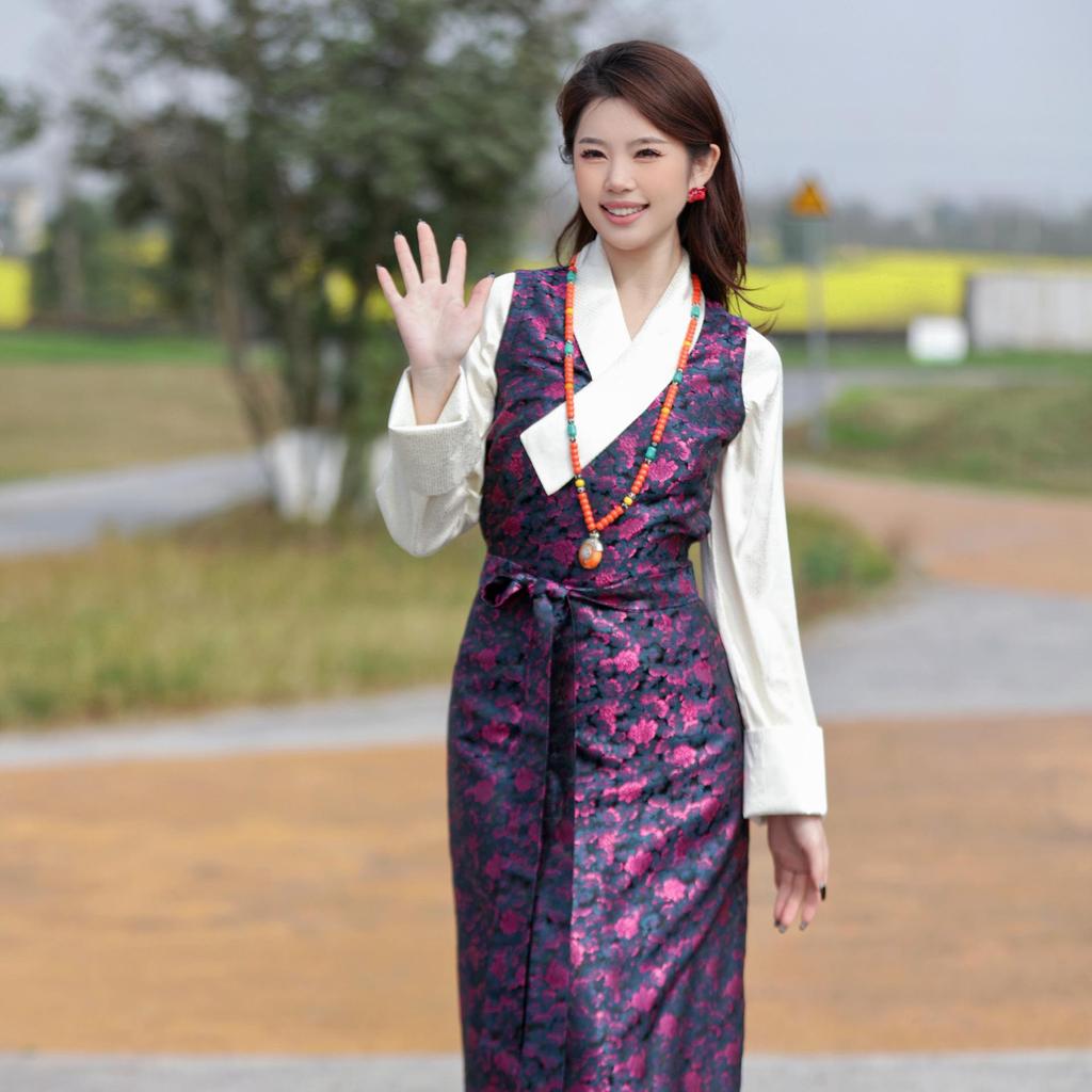Deep Blue Patchwork Chinese-Style Slim Fit Dress for Women, Spring/Summer 2026, Tibetan Green Design.
