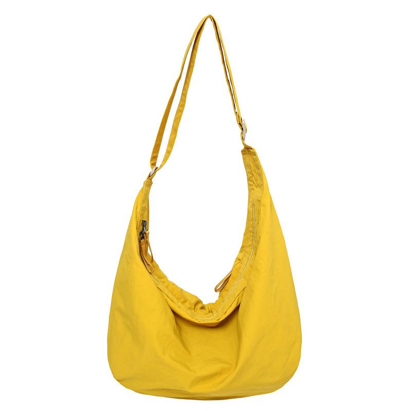 New Product Simple Solid Color Nylon Cloth Dumpling Bag Large Capacity Light Leisure Versatile Commuter Travel Messenger Bag