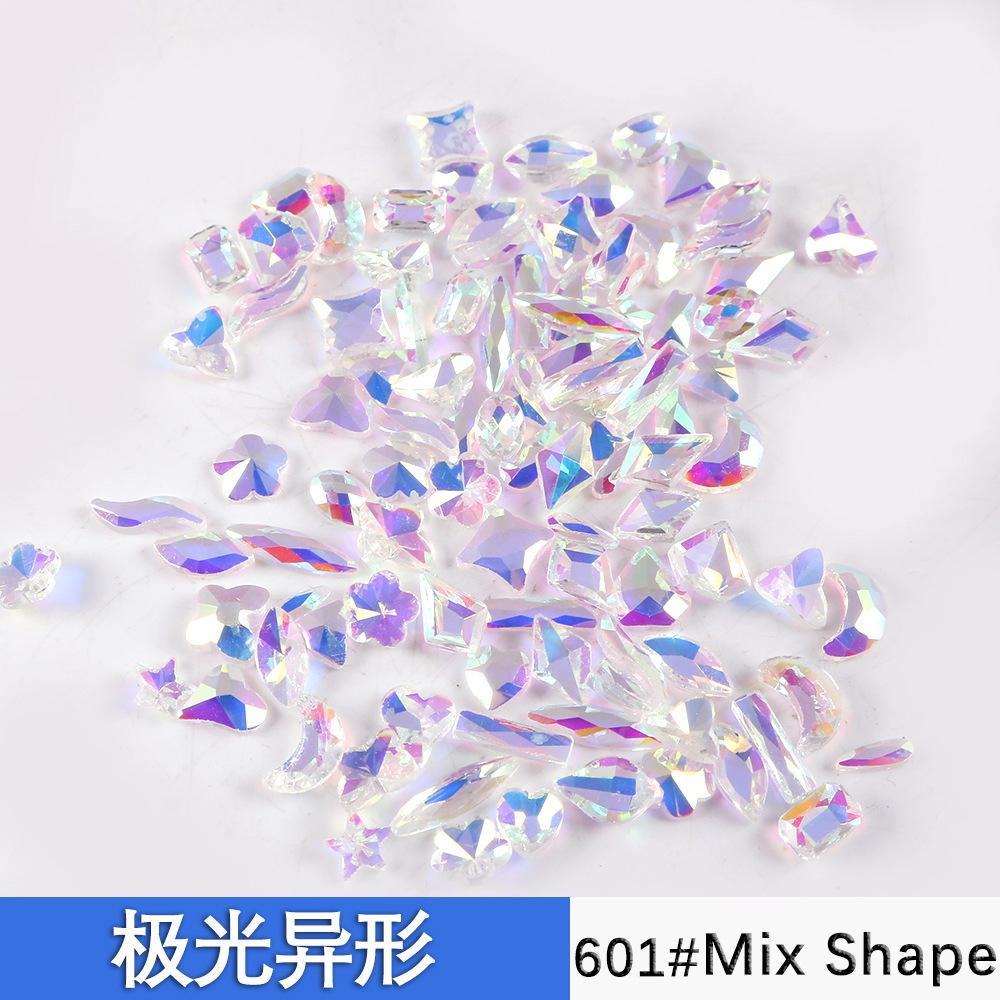 Nail Art Aurora Diamond, Warm Elf With The Same Champagne Flat Bottom Special-Shaped Diamond Mixed With 100 Internet Celebrity Nail Art Diamonds