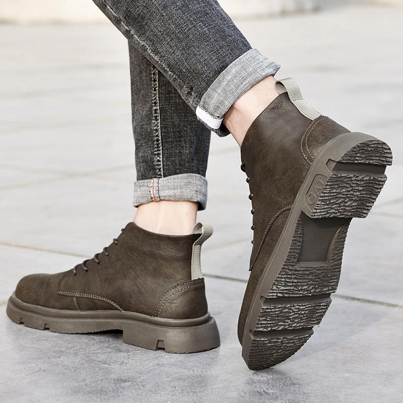 Winter Hot Selling Men's Leather Casual Shoes Thick Soled British Style Outdoor Workwear Shoes Men's Business Short Boots
