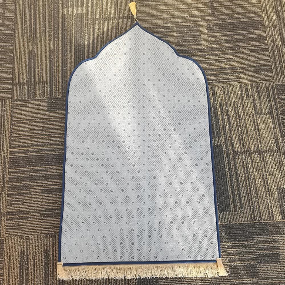 Flannel Muslim Prayer Mat with Tassels Praying Floor Pad Worship Kneel Carpet Living Room