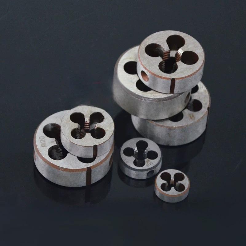 Набор ручных круглых плашек из углеродистой стали: Размеры M2-M42 M3*0.5 (1 piece)