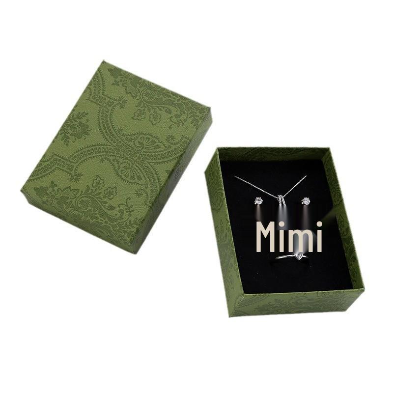 

Элегантная бархатная шкатулка для украшений с прозрачной пленкой для серег, браслетов и ожерелий (7x9)