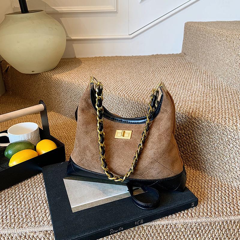 Neue Damen-Schultertasche Rhombus Modekette Nische Achseltasche Große Kapazität Trend Umhängetasche