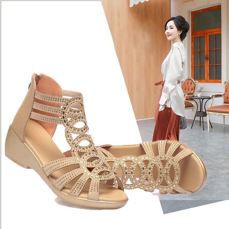 Women's Summer Soft Leather Roman Sandals Soft-soled Mother Shoes Fashion Outer Sandals