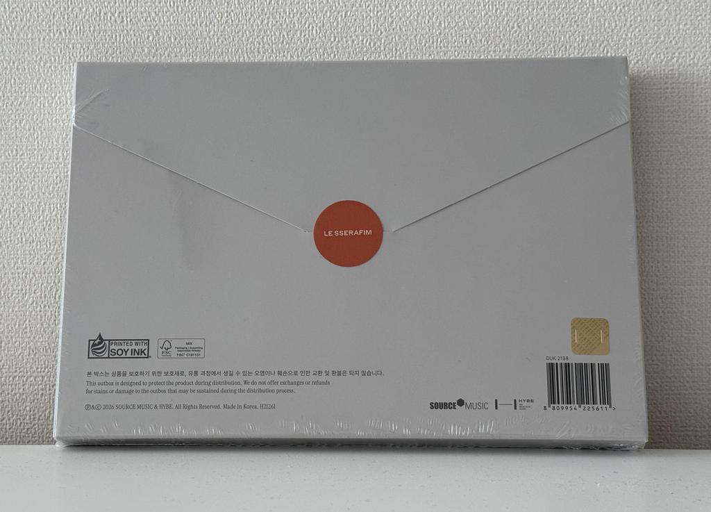 Le sserafim 'FILM PHOTOBOOK : Dear, FEARNOT' (Official Merchandise)