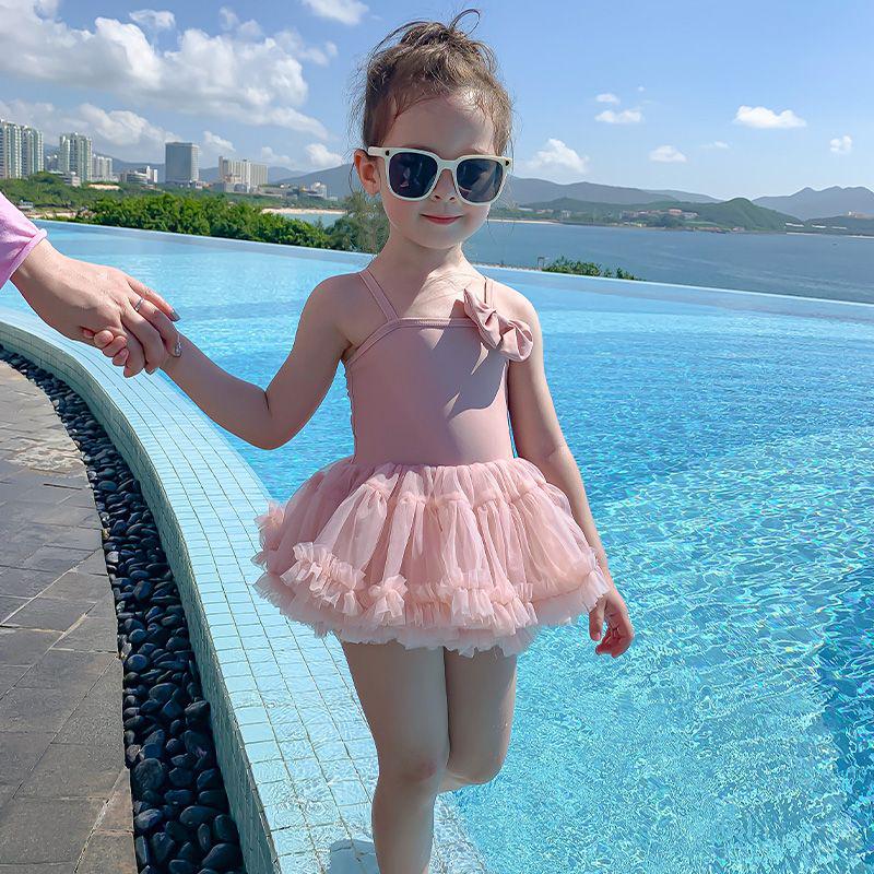 

Girls Summer Swimsuit: Camisole Top One-Piece with Skirt Design for Little Girls 130 (Height ~120cm)