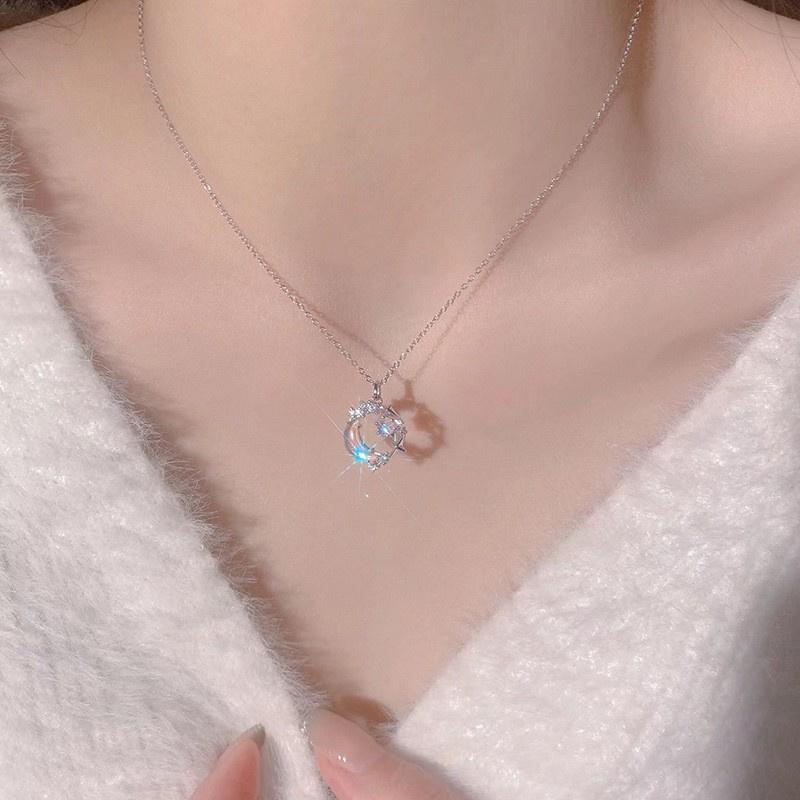 

Ожерелье со звездами и луной для женщин, легкая роскошная подвеска из ниши, титановая сталь, сладкая мечта, глазурованный камень, ключица