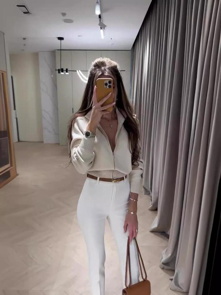 Top Curto Versátil Feminino Cor Sólida Costura Slim-Fit Outono 2024