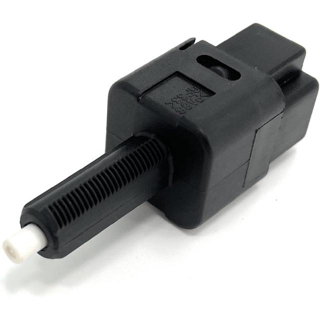 Brake Light Switch 25320-AX000 Fit for Nissan Sentra Frontier Armada Juke (03-20) / Infiniti EX3 FX455 G35 G37 (04-10)