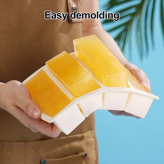 Forma na led s víkem Silikonové formy na led do mrazáku Stohovatelná Forma na led s velkými čtverci pro bary na koktejly, džus, kávu Výrobník ledu se 4 dutinami