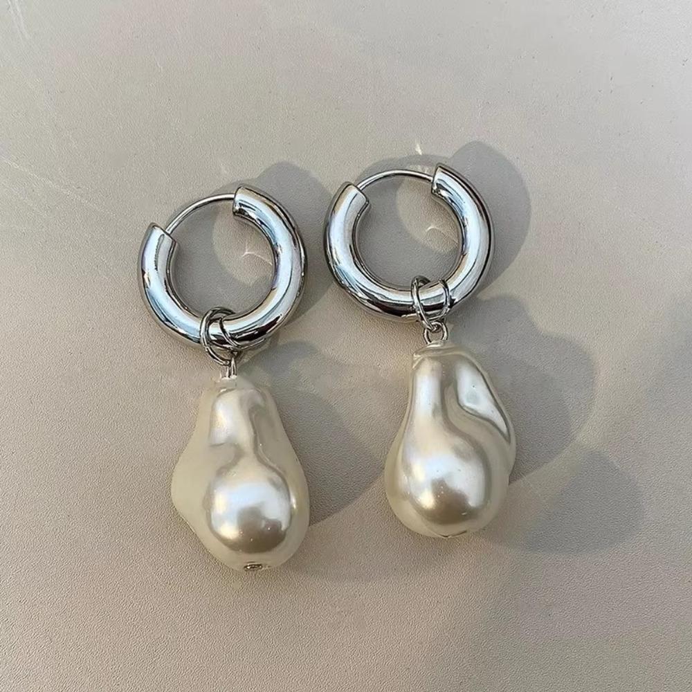 Vintage Drop Earrings Elegant Round Earclip High Quality Baroque Pearl Earrings  for Women
