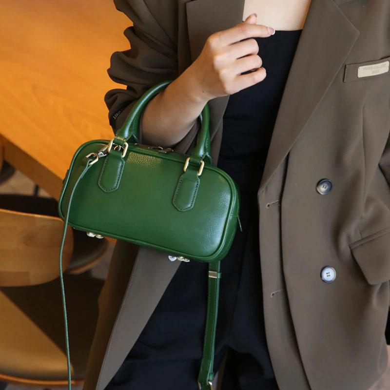 Top-layer Cowhide Crossbody Handbag for Women, Stylish 2025 New Model, Genuine Leather Casual Versatile Shoulder Bag for Women, Fashionable