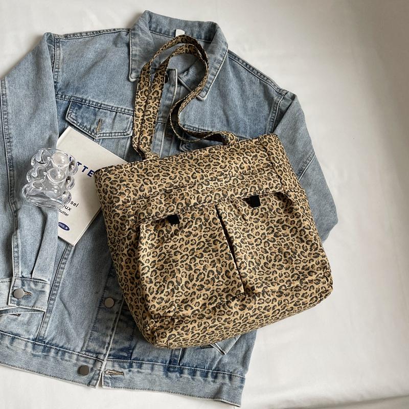 Large Capacity Tote Bag Women's Lightweight Leopard Print Shoulder Bag