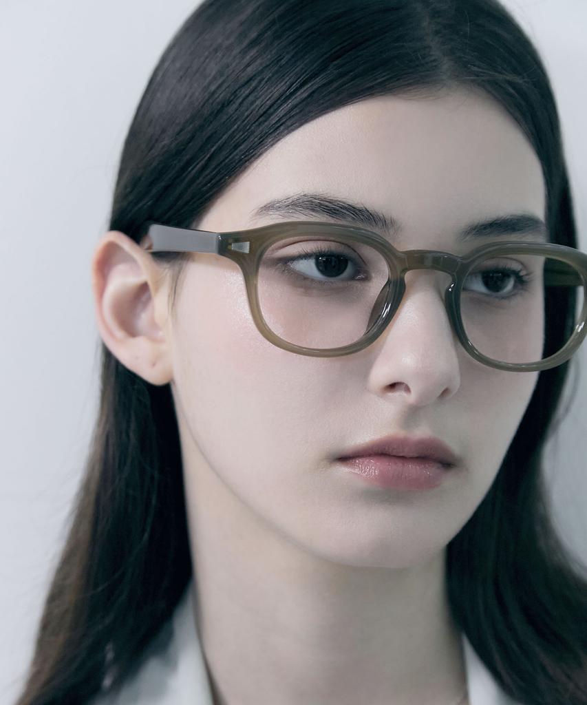Oateu Clara Glasses [Khaki]