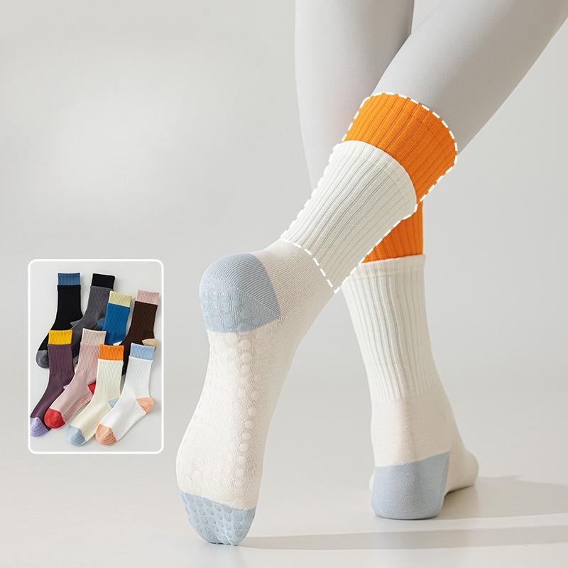 Yoga Socks, Women's Summer Thin Mid-calf Socks, Professional Fitness Pilates Sports, Anti-slip Long Calf Socks with Shark Pants