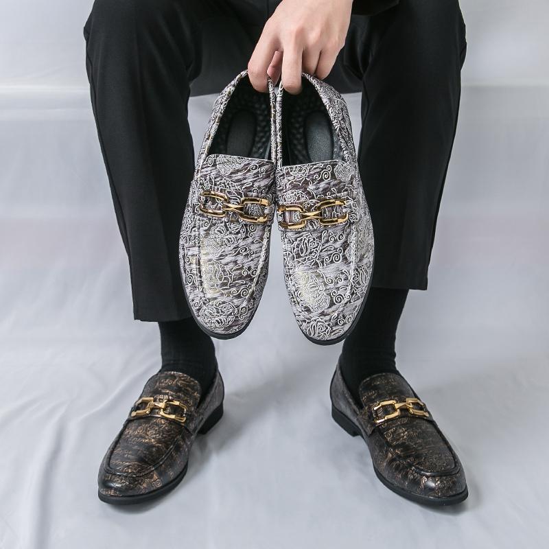 Men Printed Loafers Leather Individuality Formal Business Shoes Wedding Dress Prom Shoes Over Sized