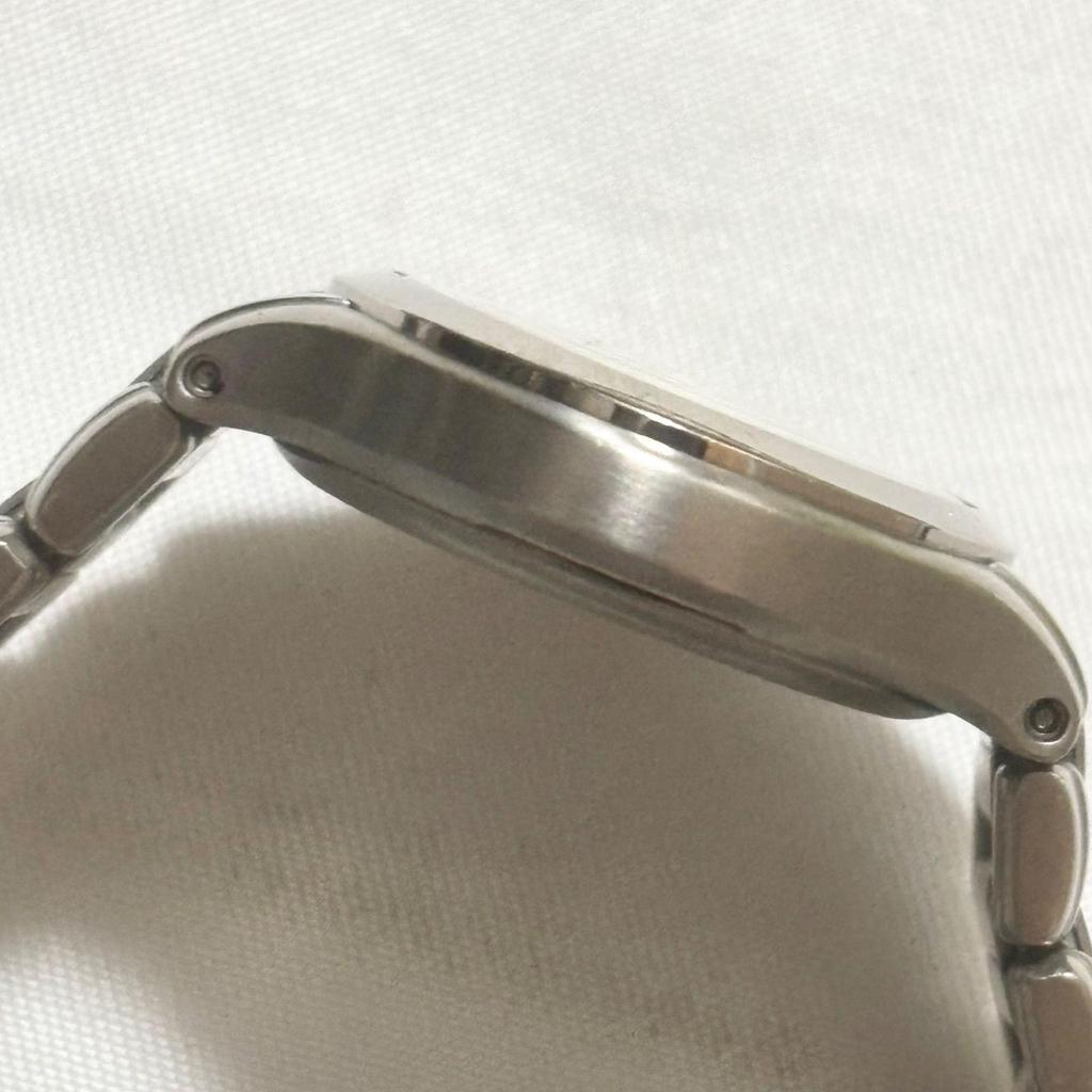 Used [Free Shipping] CITIZEN EXCEED Radio Wave Solar Watch, Shell x Silver, Minor Movement, Working Condition, Used Item