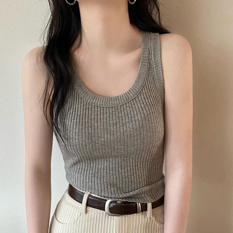 IHUASU Women's Striped Knitted Vest Inner Camisole Outer Wear Niche Design Black Bottom Sleeveless Top