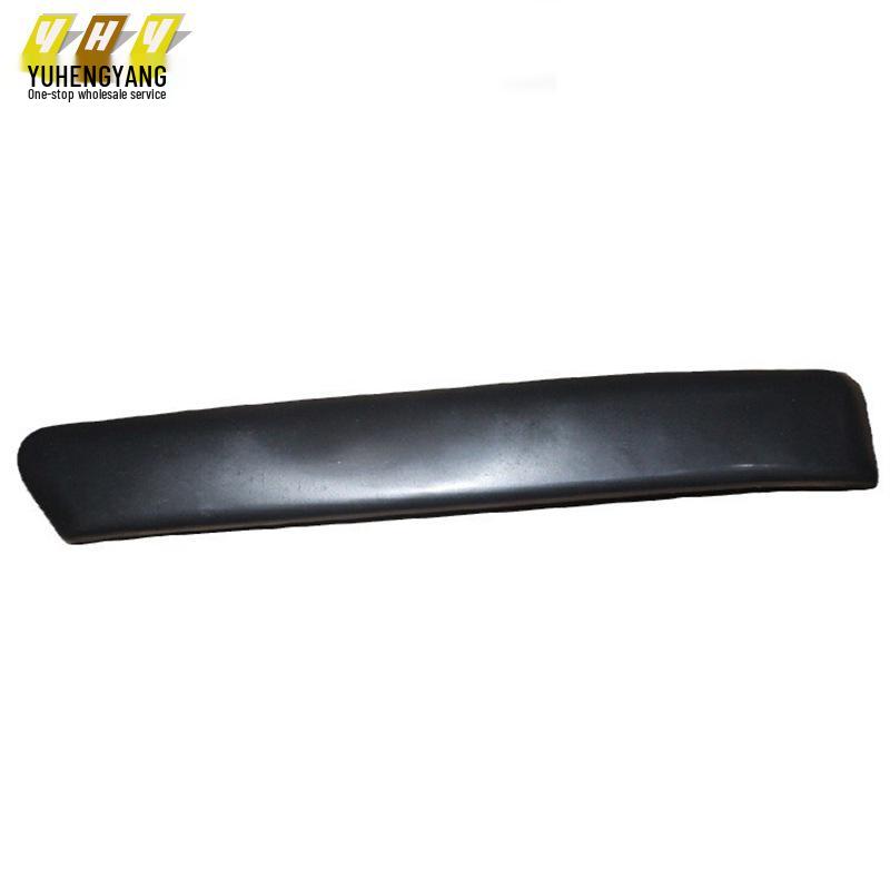 Ford Focus Fog Light Trim Strip L/Straight 5M5117E909BC Fog Light Trim Strip R/Straight